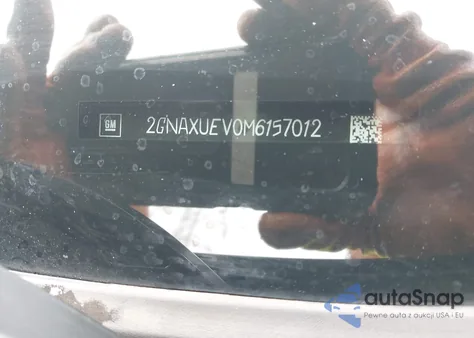 2021 Chevrolet Equinox Lt из США, поврежденный, VIN 2GNAXUEV0M6157012